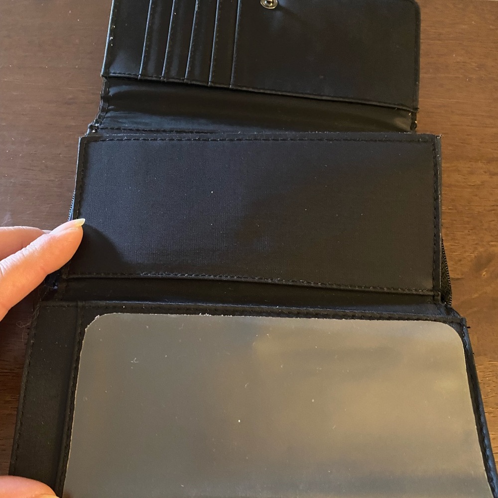 Wallet - Picture 6 of 7